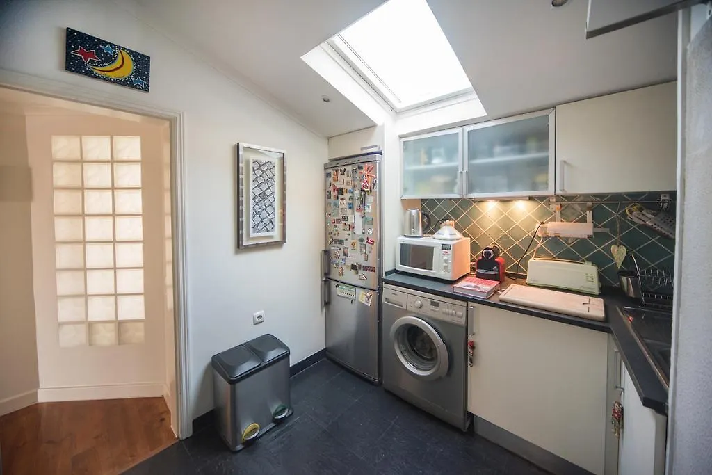 Cosy Chiado Apartment Lisbon